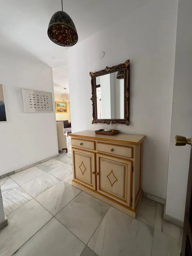 CHALET EN CENTRO ESTEPONA DE 4 habitaciones — 16