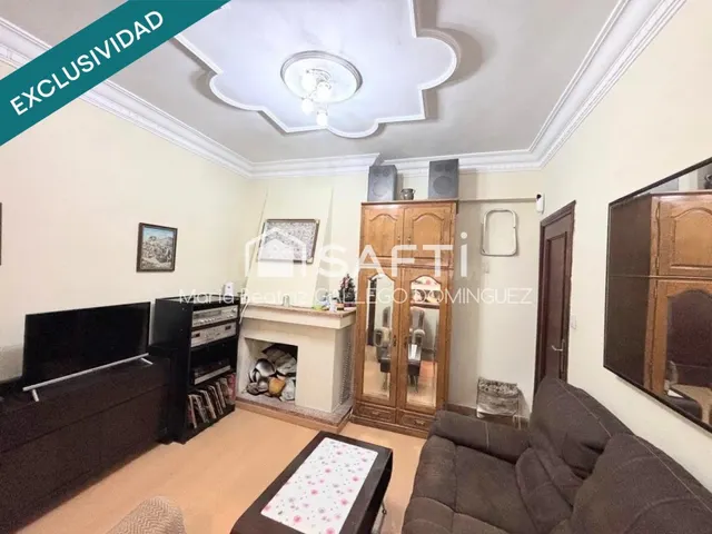 SE VENDE PISO EN ZONA DE TEIS - VIGO - PONTEVEDRA - foto 5