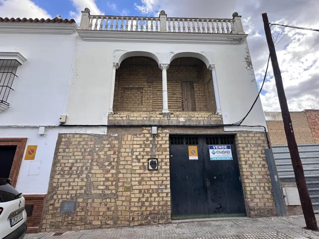 VIVIENDA PARA TERMINAR EN LA PUEBLA DE CAZALLA - foto 3