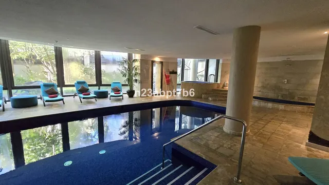 Chalet 4 habitaciones 338m² en venta - Marbella — 38