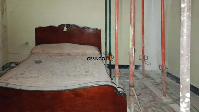 CASA CON HUERTO PARA REFORMA EN VENTA EN ONTINYENT — 11