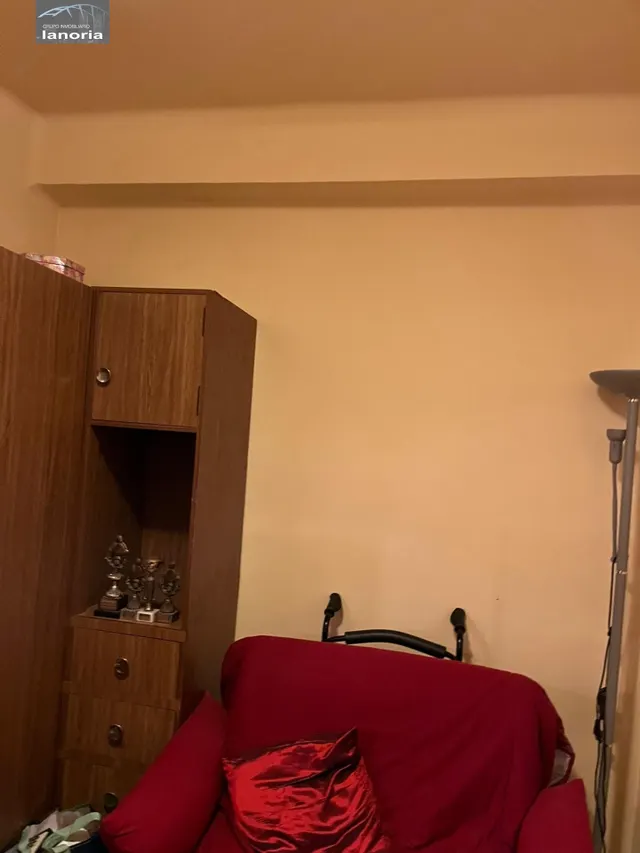 Grupo la Noria Vende Piso de 3 Dormitorios, 1 Baño y Trastero en Zona Industria. — 13