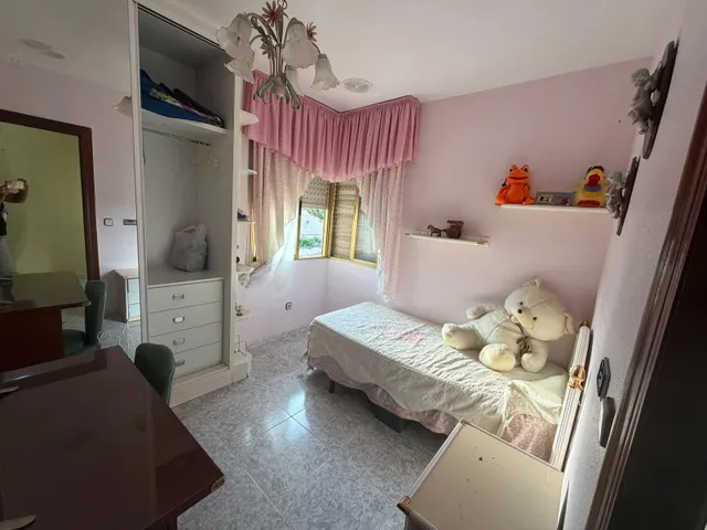 CASA INDEPENDIENTE EN EL ESTRECHO DE SAN GINÉS – 290 m2 – 5 DORMITORIOS – 4 BAÑOS — 13
