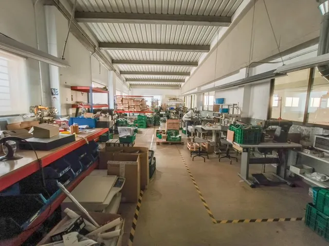 Nave Industrial de planta baja, de estructura de hormigón - foto 4