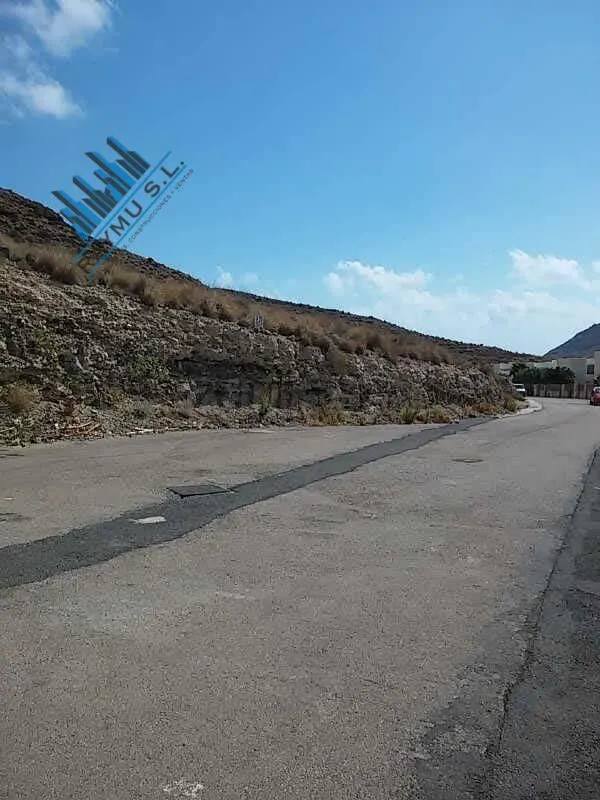 6 Unifamiliares en construcción · Obra parada al 4% · Parcel - foto 4