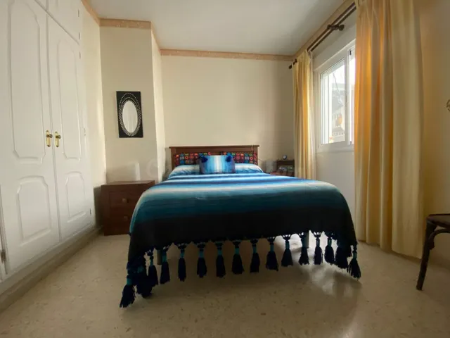 IMPRESIONANTE CASA EN URBANIZACIÓN EN ALCALÁ DE LOS GAZULES - foto 5