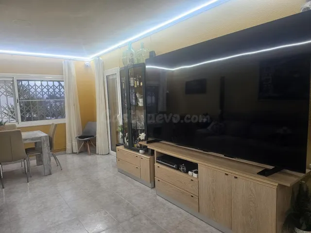 MAGNIFICA VIVIENDA EN ZONA SERRAMAR !! - foto 4