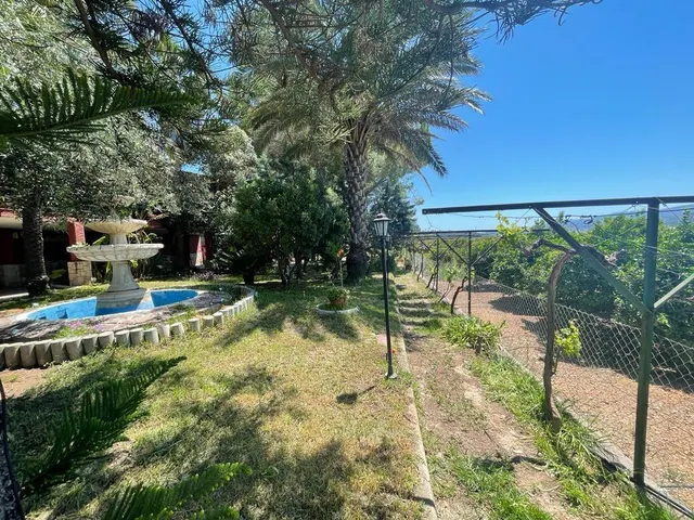 Ref 08595.- chalet muy grande en la calderona - naturaleza y servicios del pueblo. — 7