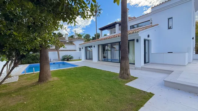 Chalet 5 habitaciones 360m² en venta - Marbella — 39