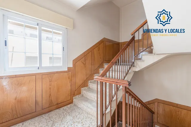 Edificio con gran potencial de inversión en La Zubia — 38