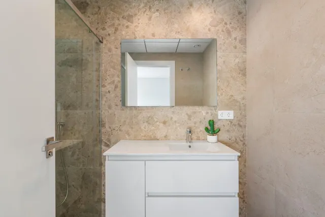 Nueva villa con piscina privada — 18