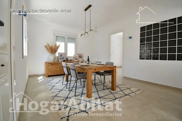 GRAN PAREADO CON GARAJE Y TERRAZA CERCA DE LA PLAYA — 2