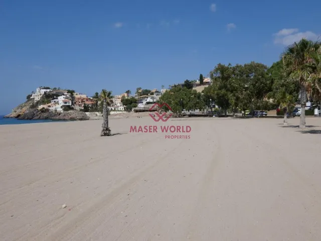 SE VENDE CHALET EN BOLNUEVO — 24