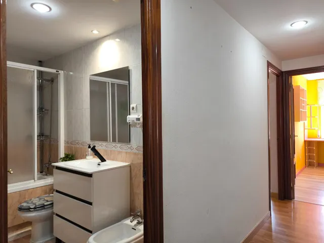 Excepcional vivienda en violant d'hongria con parking doble, trastero y zona comunitaria — 39