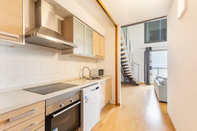 Loft dúplex de 90 m2 con terraza y zonas comunes — 8