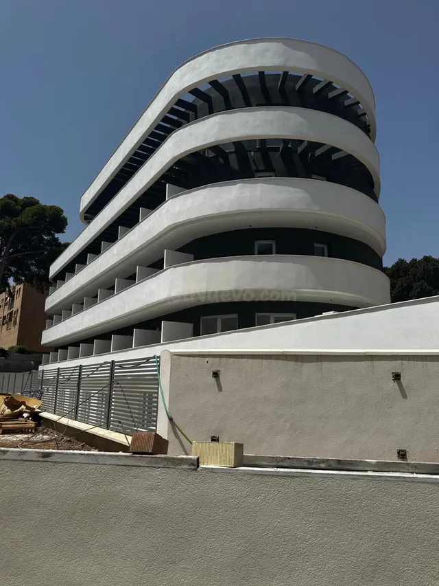 Hotel 59 habitaciones 3370m² en venta - Centro — 2