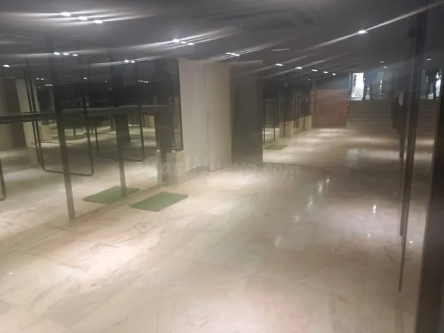 Local comercial en Alquiler en Gandia Valencia - foto 2