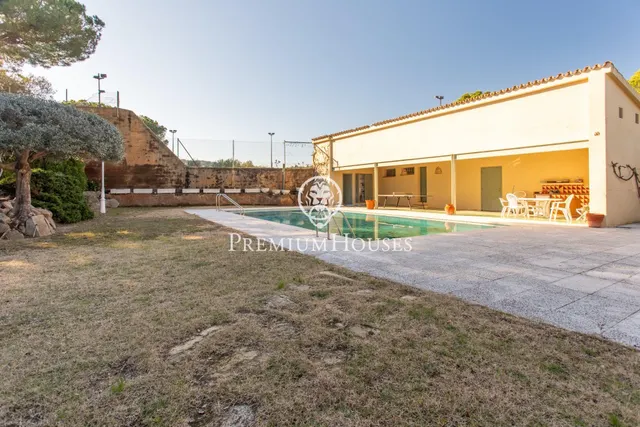 Majestuosa propiedad única en venta en Cabrera de Mar — 43