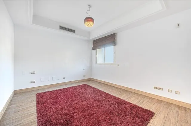Planta baja 3 habitaciones 272m² en alquiler - Marbella - foto 4