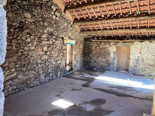 OPORTUNIDAD!!! SE VENDE CASA EN A MERCA - foto 3