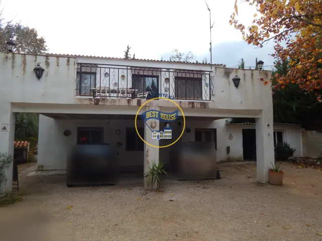 CASITA DE CAMPO EN ONTINYENT. — 26