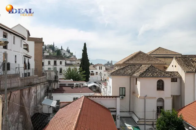 Casa unifamiliar reformada. — 15
