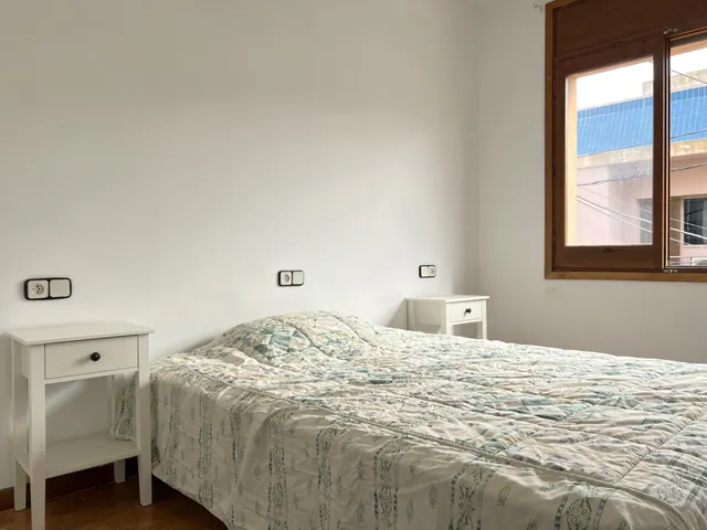 Piso con encanto y gran potencial en el centro de Sant Pere Pescador — 16