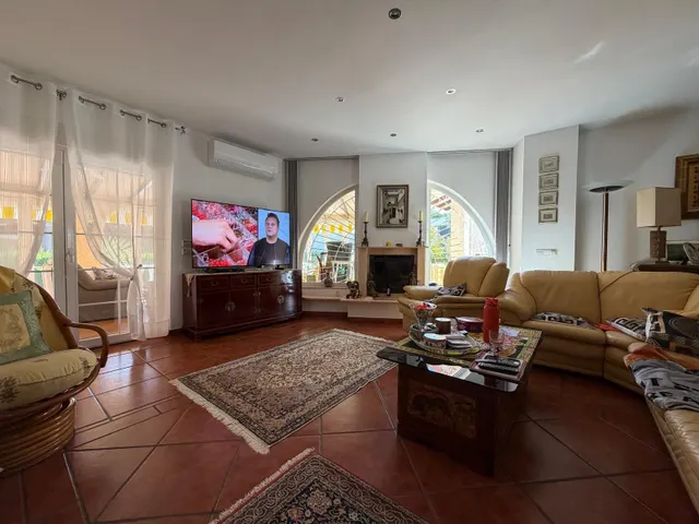 Chalet de lujo en Cabo Roig con 5 hab 5 baños picina propia chalet estilo americano — 27