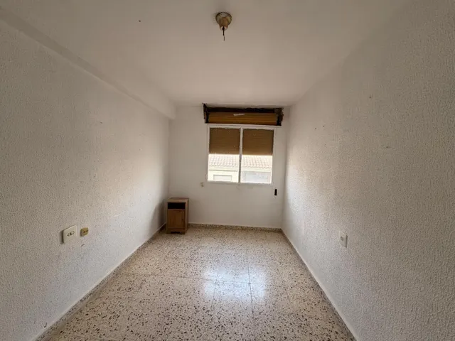 Amplia y luminosa vivienda de 4 dormitorios en Bullas — 35