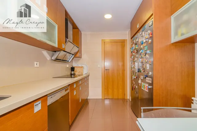 Exclusivo atico en residencial gran parque  en venta de 4 dormitorios en el barrio albayda — 19