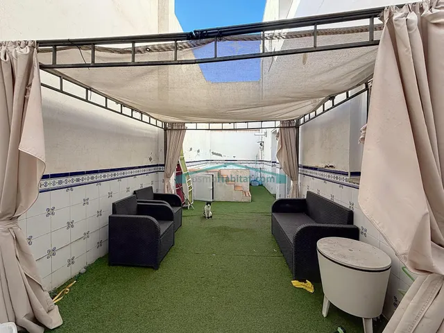 Casa independiente de 275 m2 con piscina, jacuzzi y terrazas en San Antonio de Benagéber — 31