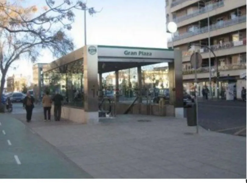 LOCAL COMERCIAL EN NERVÍON PRÓXIMO A LA GRAN PLAZA