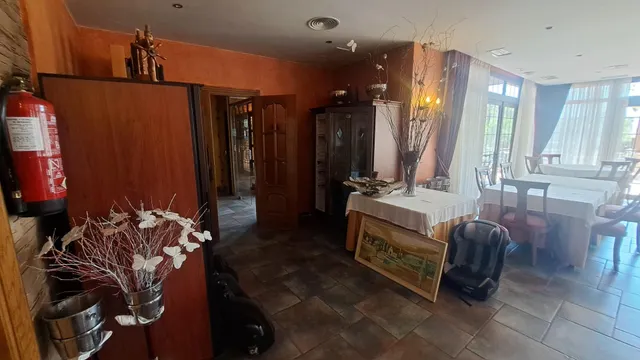 RESTAURANTE EN CABO ROIG. CON 871 M2. — 39