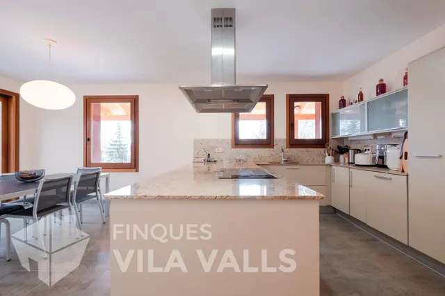 Exclusividad y Confort en un Entorno Privilegiado — 20