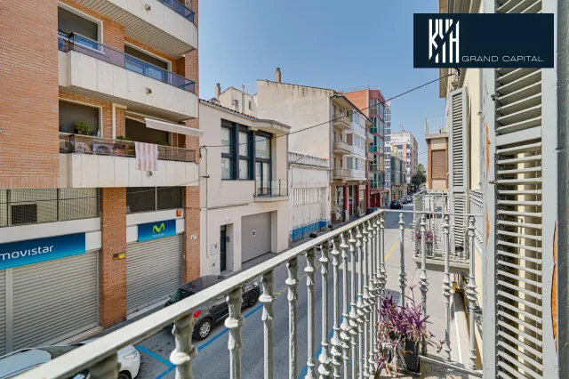 Casa 4 habitaciones 263m² en venta - Centre — 43