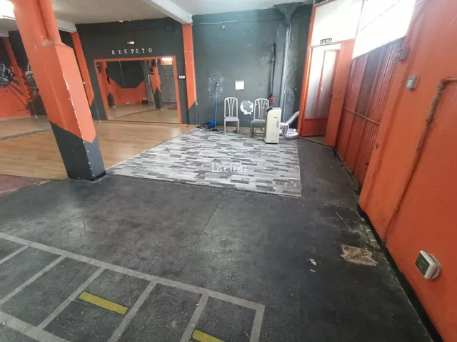 Estupendo local en Valle de Broto junto a San Juan de la Peña. — 17
