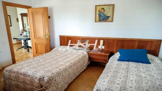 Sensacional villa en Rocafort. / HH Asesores, Inmobiliaria en Burjassot/ — 24