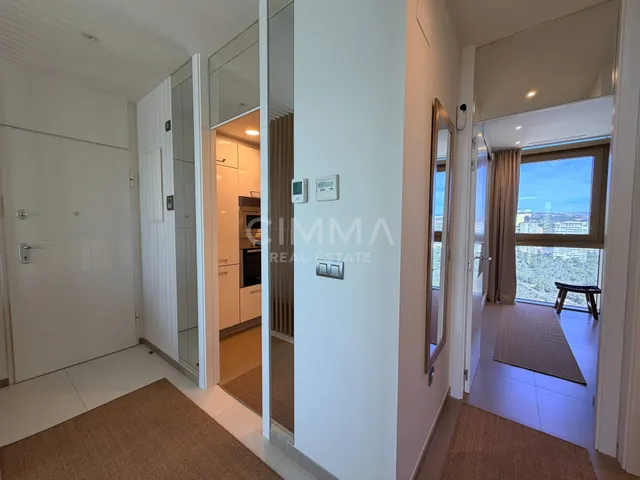 Exclusivo Piso Seminuevo en Playa de Poniente, Benidorm — 22