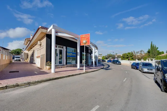 Local Comercial a la venta en Doña Pepa, ciudad Quesada — 21