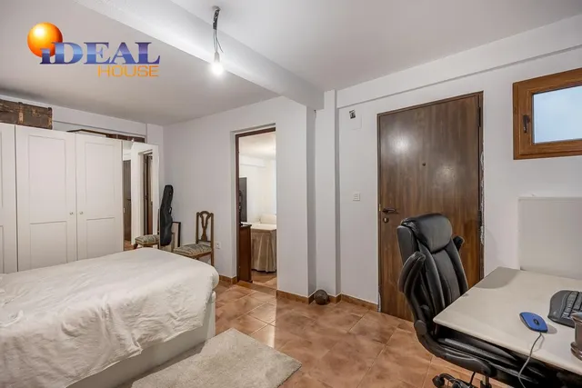 CASA SINGULAR EN ALBAICÍN JUNTO A PUERTA DE ELVIRA — 44