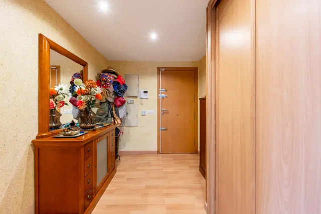 Amplio y moderno piso en Las Salinas, Roquetas de Mar por €240.000 — 8