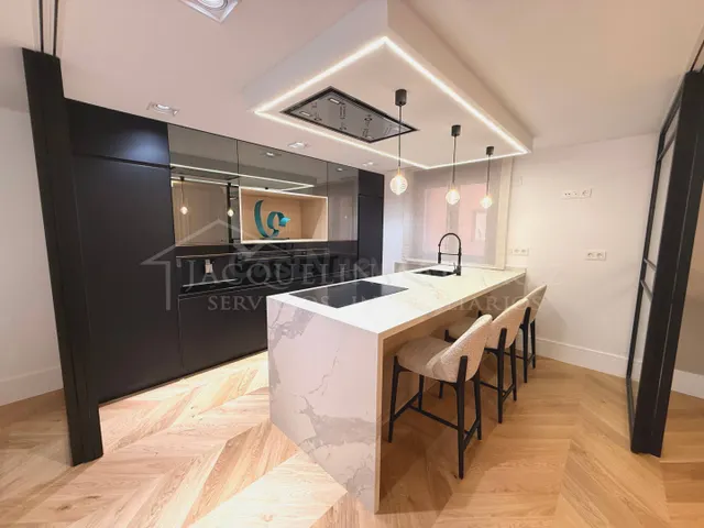 DISEÑO, ELEGANCIA Y AMPLITUD EN PLENO BARRIO DE LISTA - foto 4