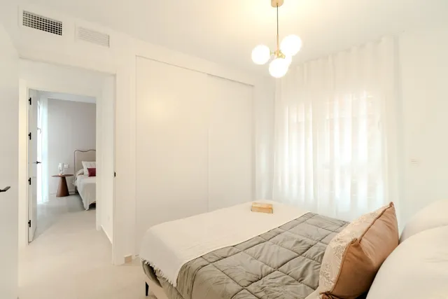 Chalet pareado en venta con piscina privada  en Los Alcázares — 9