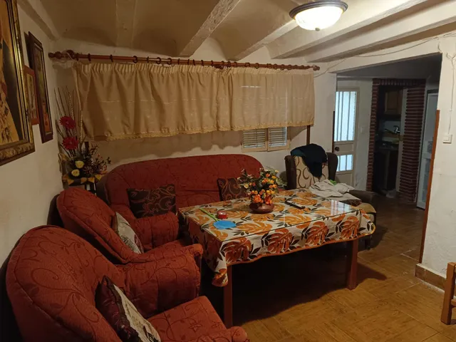 CASA EN  HUELMA — 11