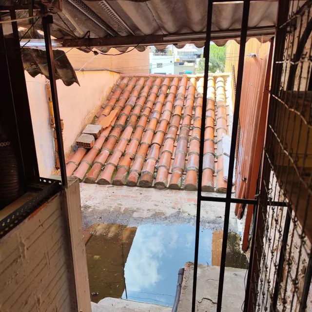 CASA DE 2 HAB  OKUPADA PARA REFORMAR COMPLETAMENTE EN CAN PUIGGENER — 8