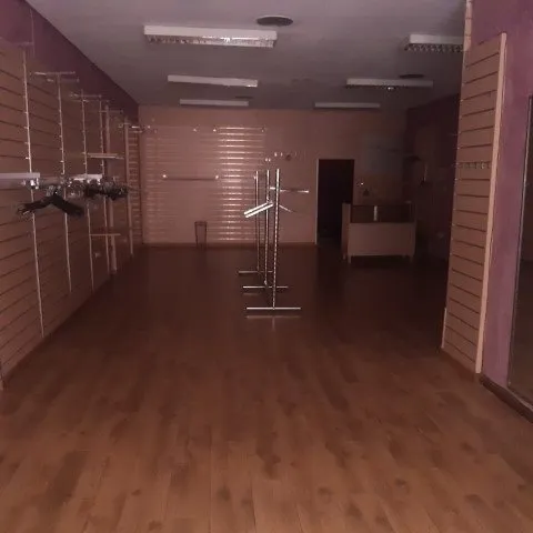Local Comercial — 7