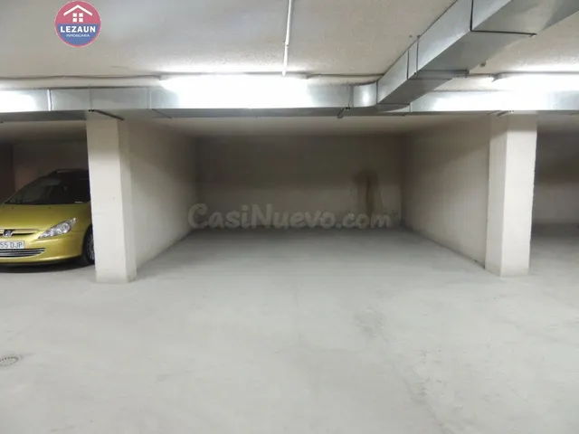 Plaza de Garaje en el centro de Caparroso - foto 2