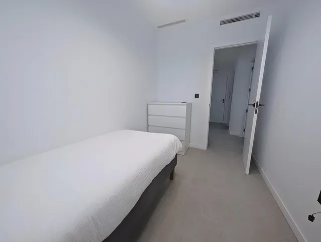Espectacular piso a estrenar con 2 habitaciones, 2 baños y balcón. — 24