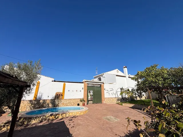 Chalet 5 habitaciones 250m² en venta - Polígono - Alrededores - Pedanías — 21