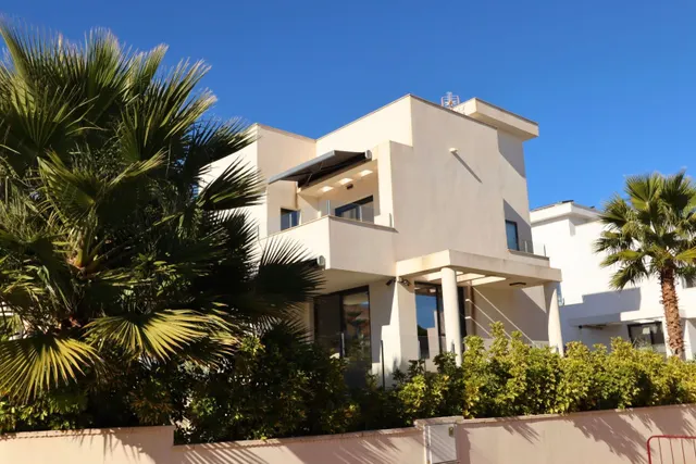 Villa 3 habitaciones 233m² en venta - La alberca — 19